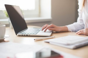 Free- Women on Laptop